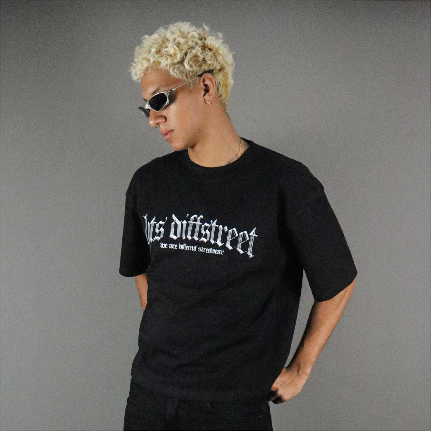Polo boxy chroma logo