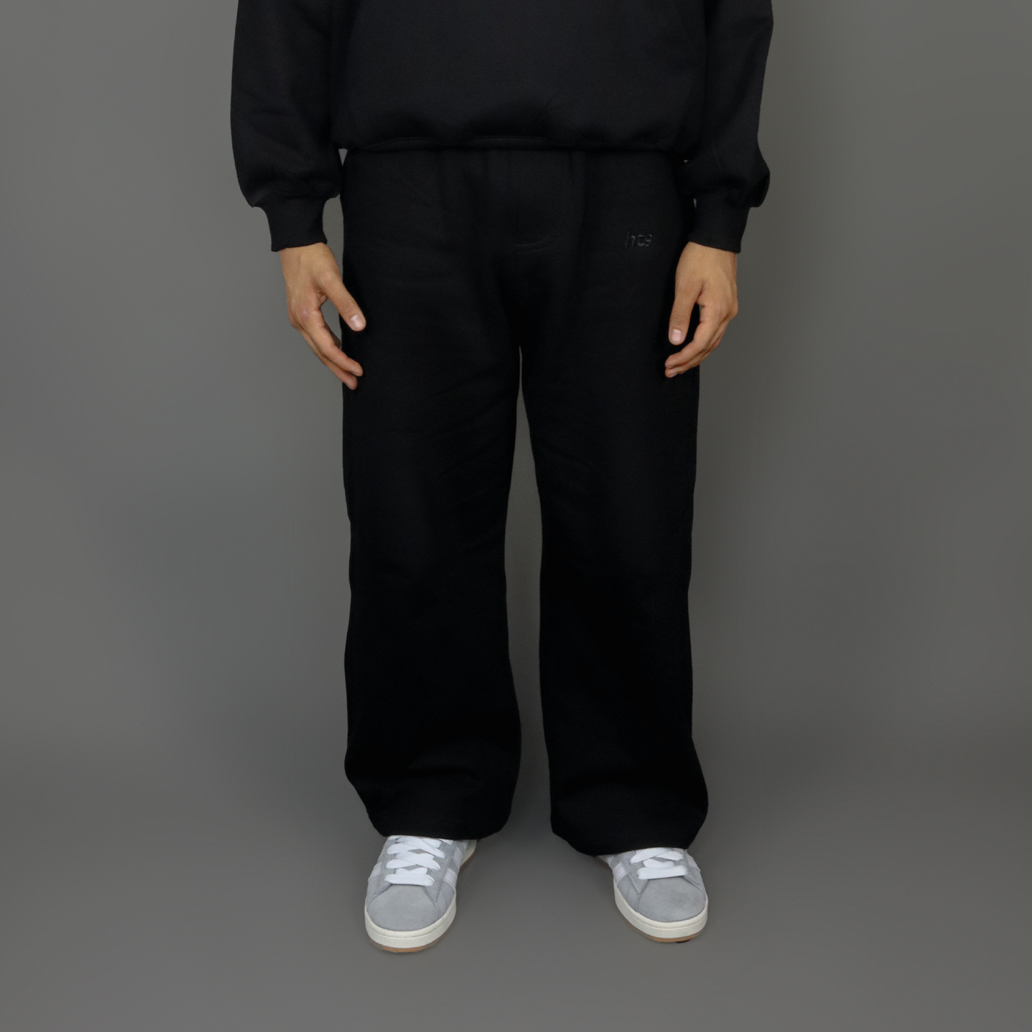Jogger baggy basic negro