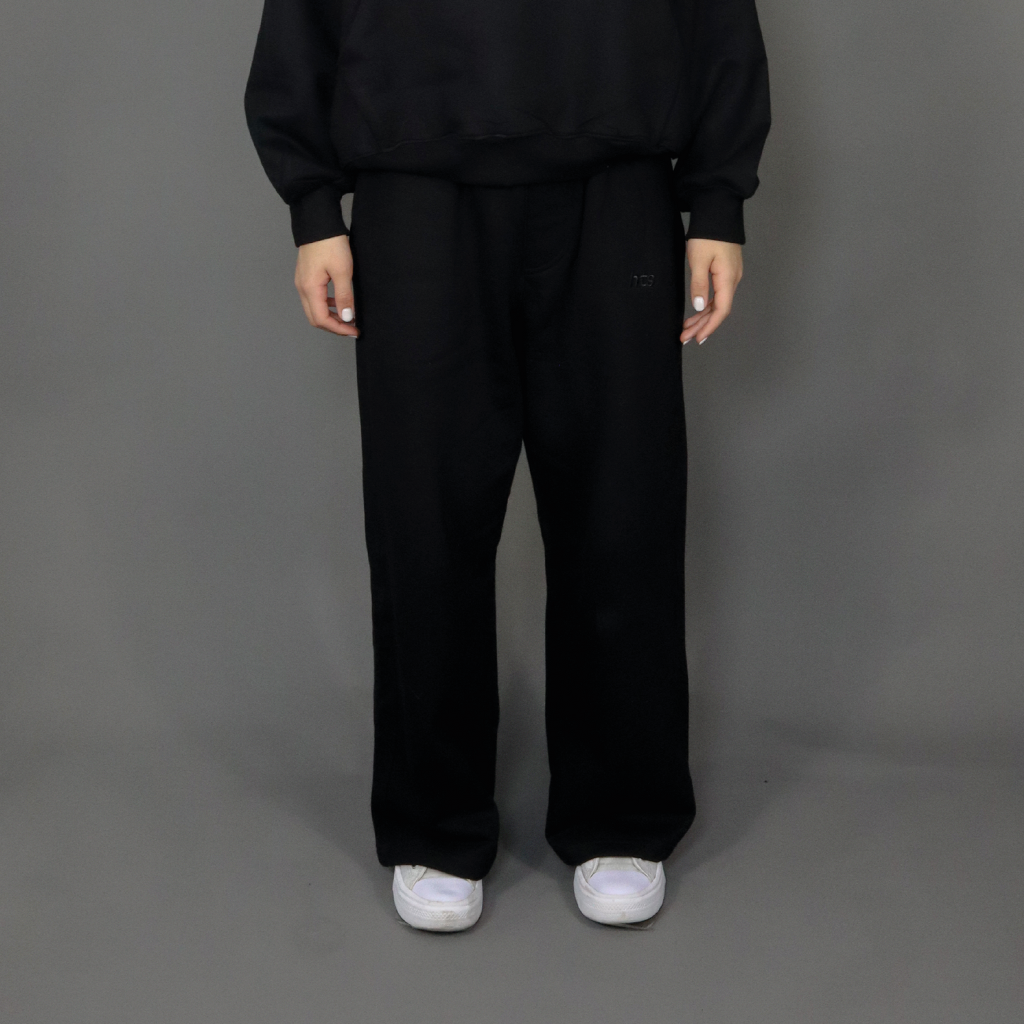 Jogger baggy basic negro