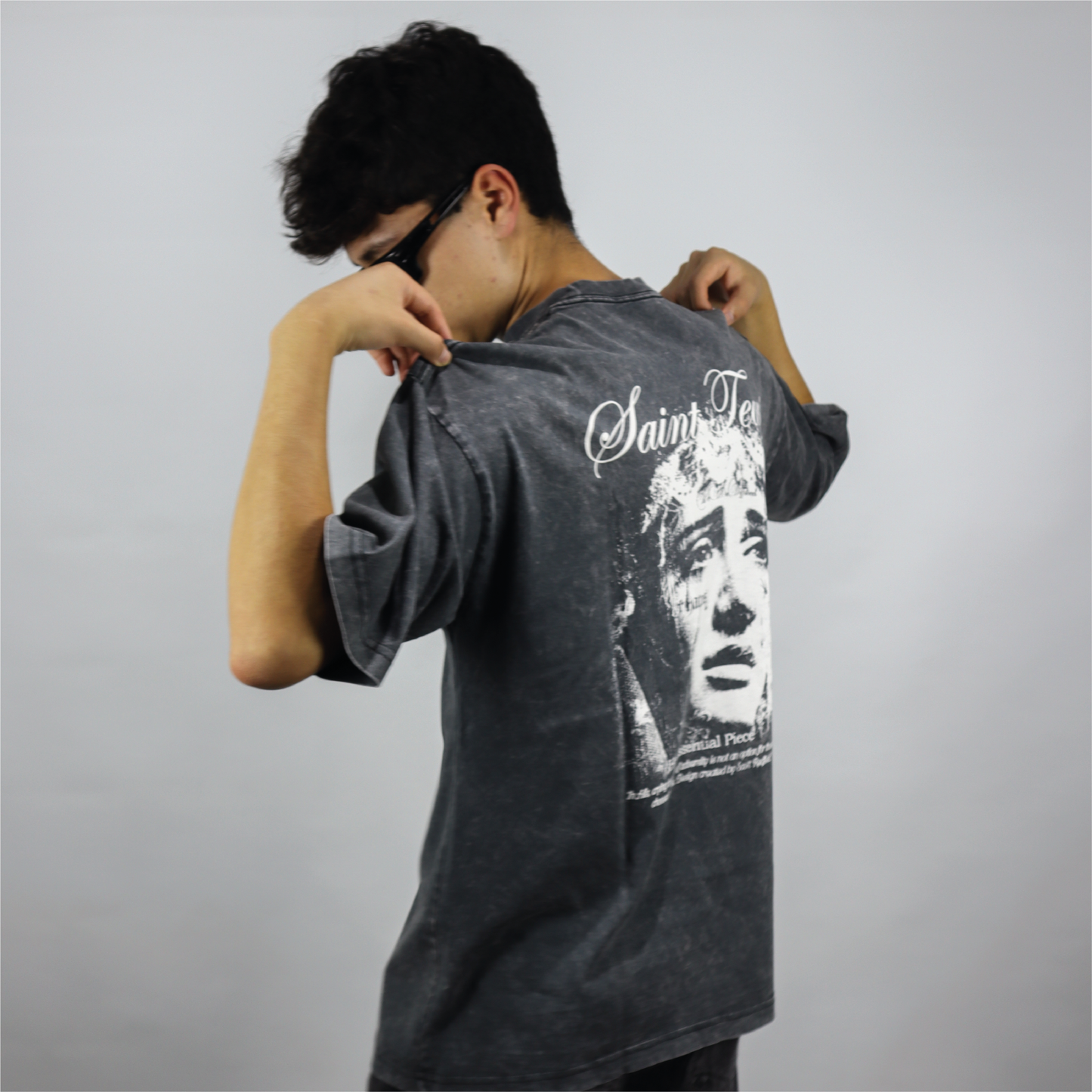 Polo oversize acid wash saint jewels