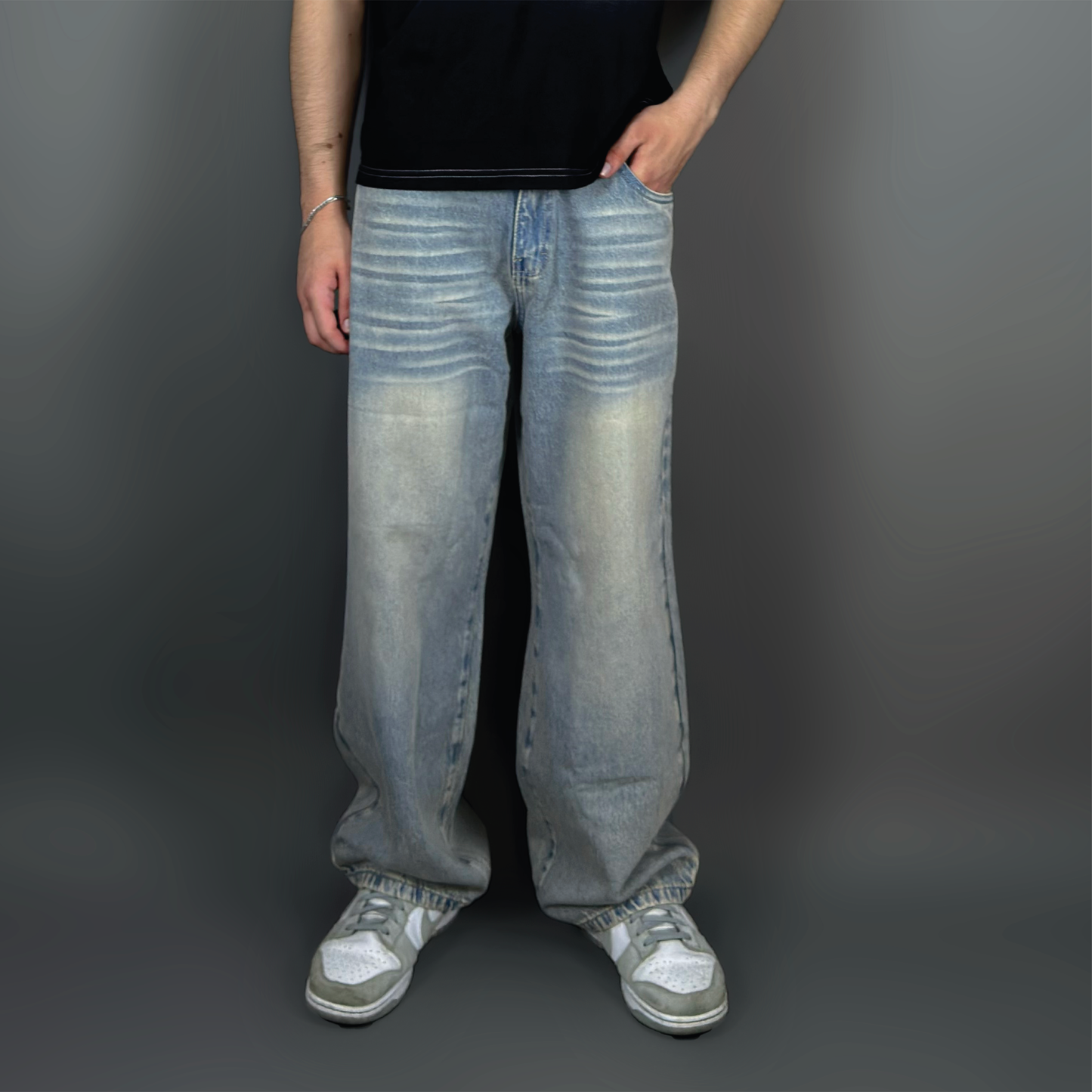 Baggy jean vein sky